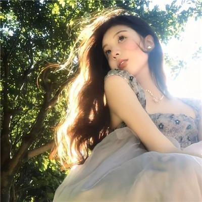 深锁春光一院愁